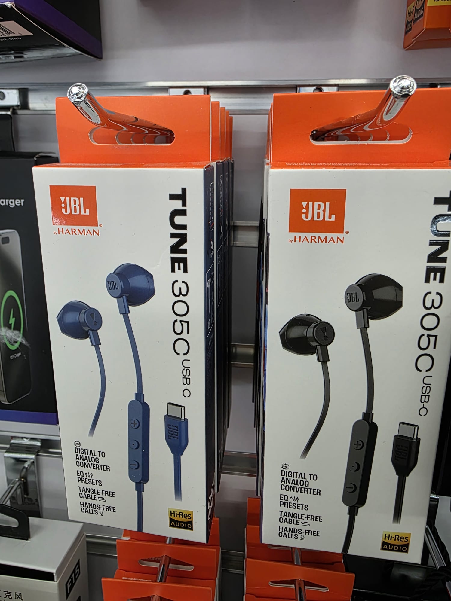 JBL Tune 305C USB-C Wired In-Ear Headphones – Hi-Res Audio